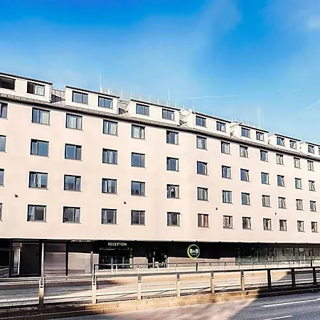 Hotel Nuernberg-plaerrer 3*